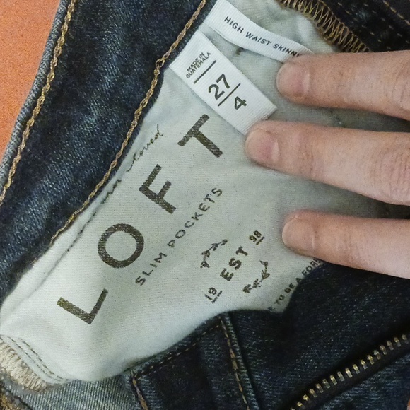 Loft, cropped, dark denim with frayed ankle - Picture 3 of 4